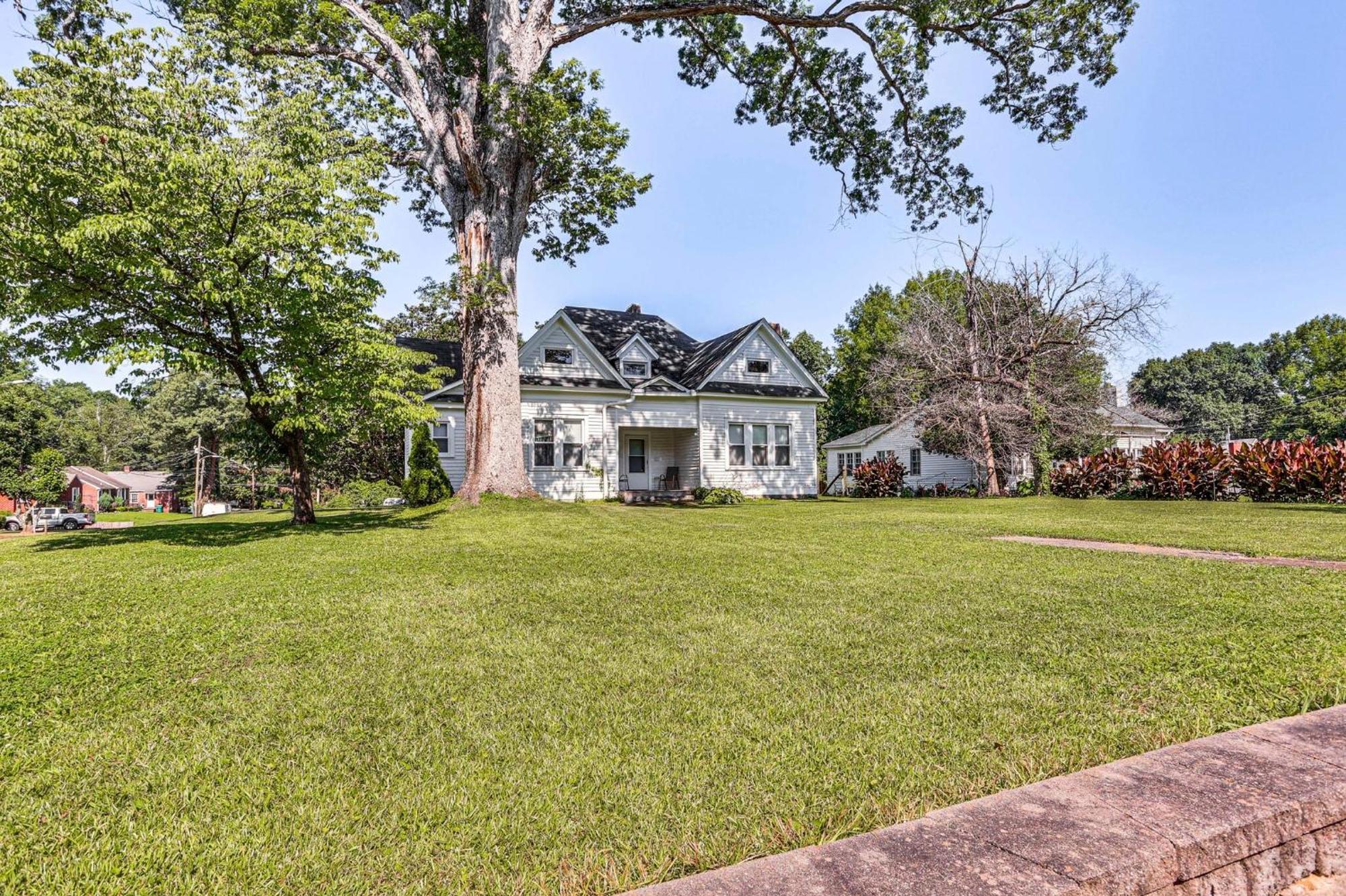 Historic Highland-Game Room & King Beds Entire Home Jackson Eksteriør bilde